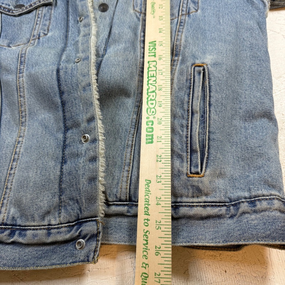 Levi Strauss Sherpa Lined Denim Jacket Womens L Light Wash Trucker Warm - Picture 7 of 8